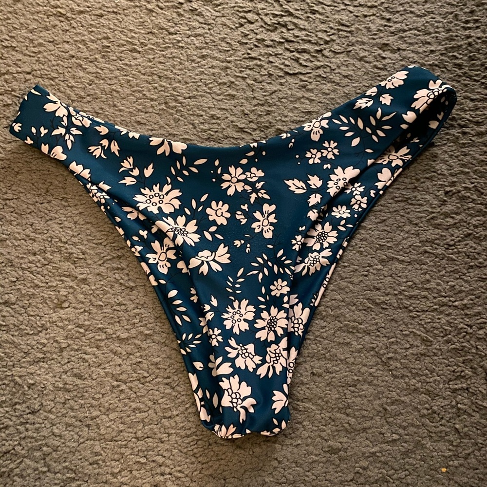 turquoise flower bikini bottoms.